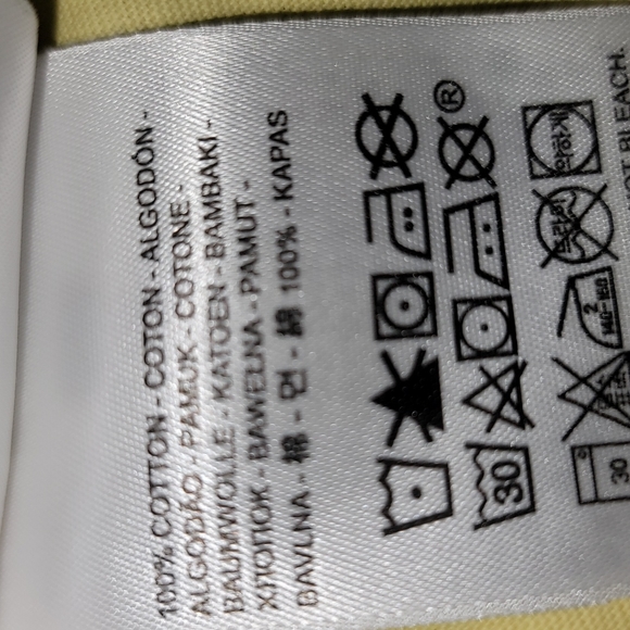 Levi's Tee shirt - Picture 3 of 4